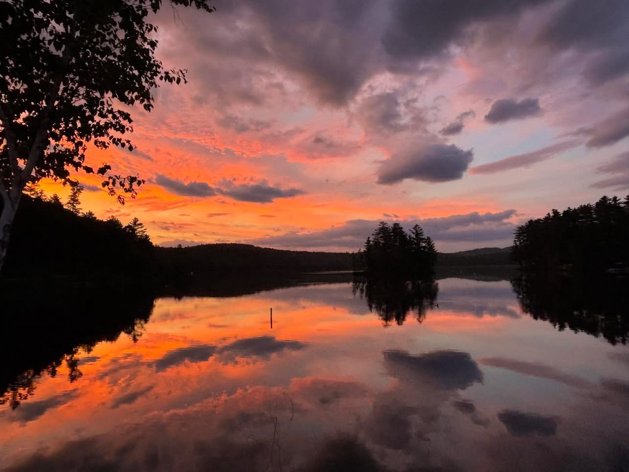 colorful June sunset on Lincoln Pond