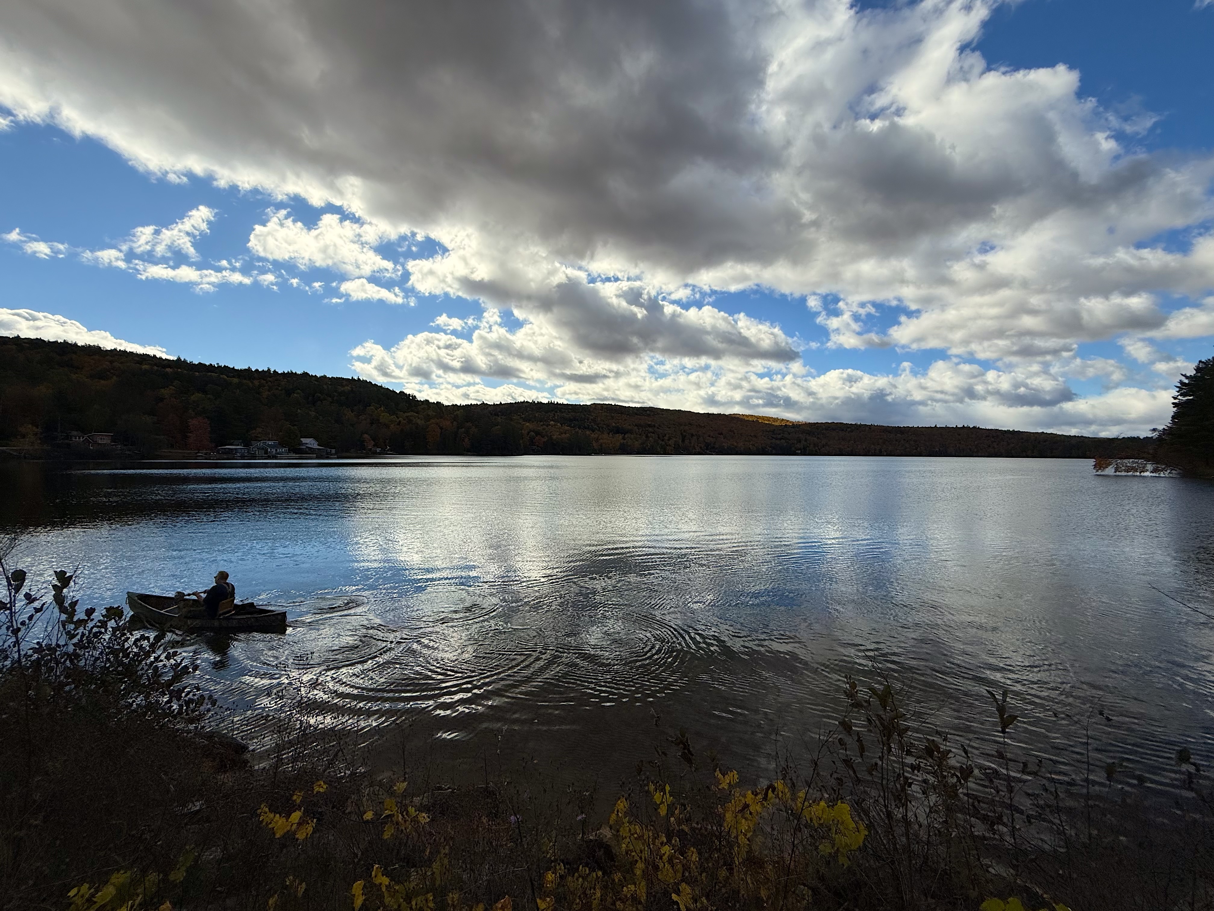 canoe in Lincoln Pond